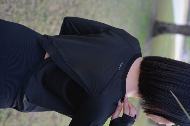 Picture of long sleeve top