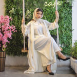 Picture of White abaya