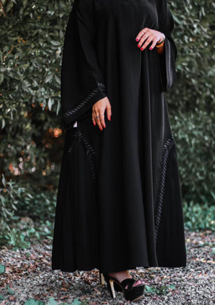 Picture of عباية تطريز ناعم